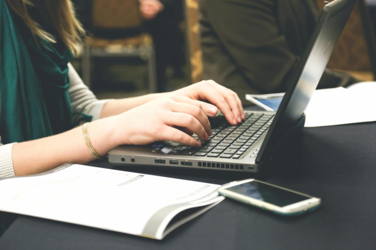 Remote learner working through Teskvral web development course